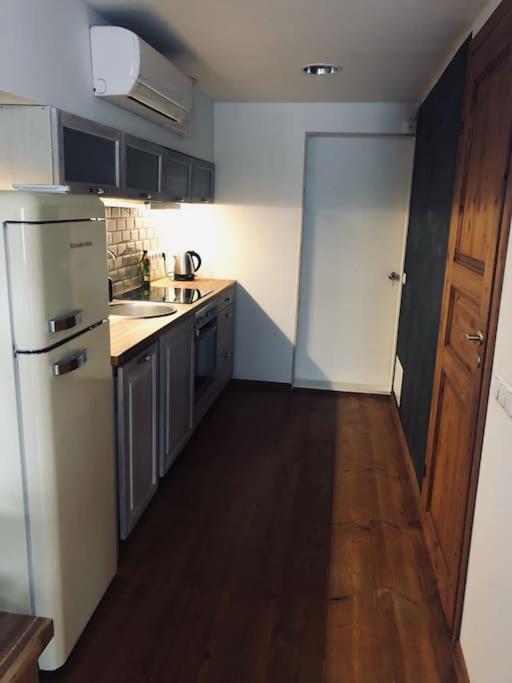 Cozy Apartment Near The City Center Tartu Kültér fotó